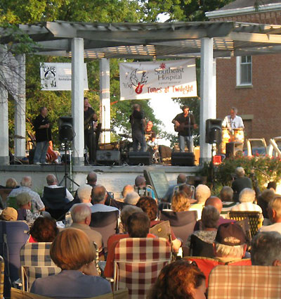 Bring Lawnchairs & Friends to Tunes At Twilight